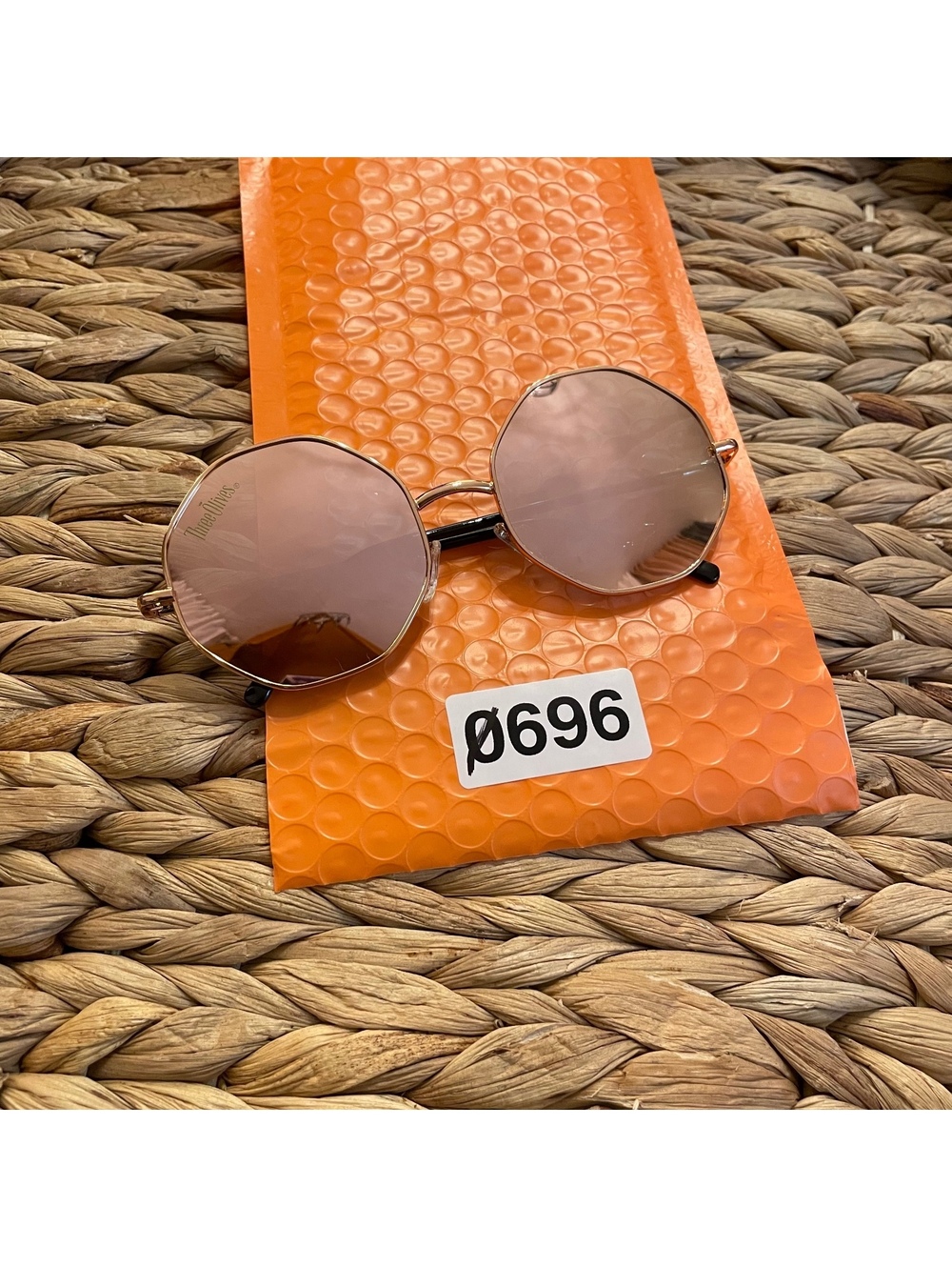✅Three Olives Round Gold Frame Sunglasses with Pink Reflective Lenses